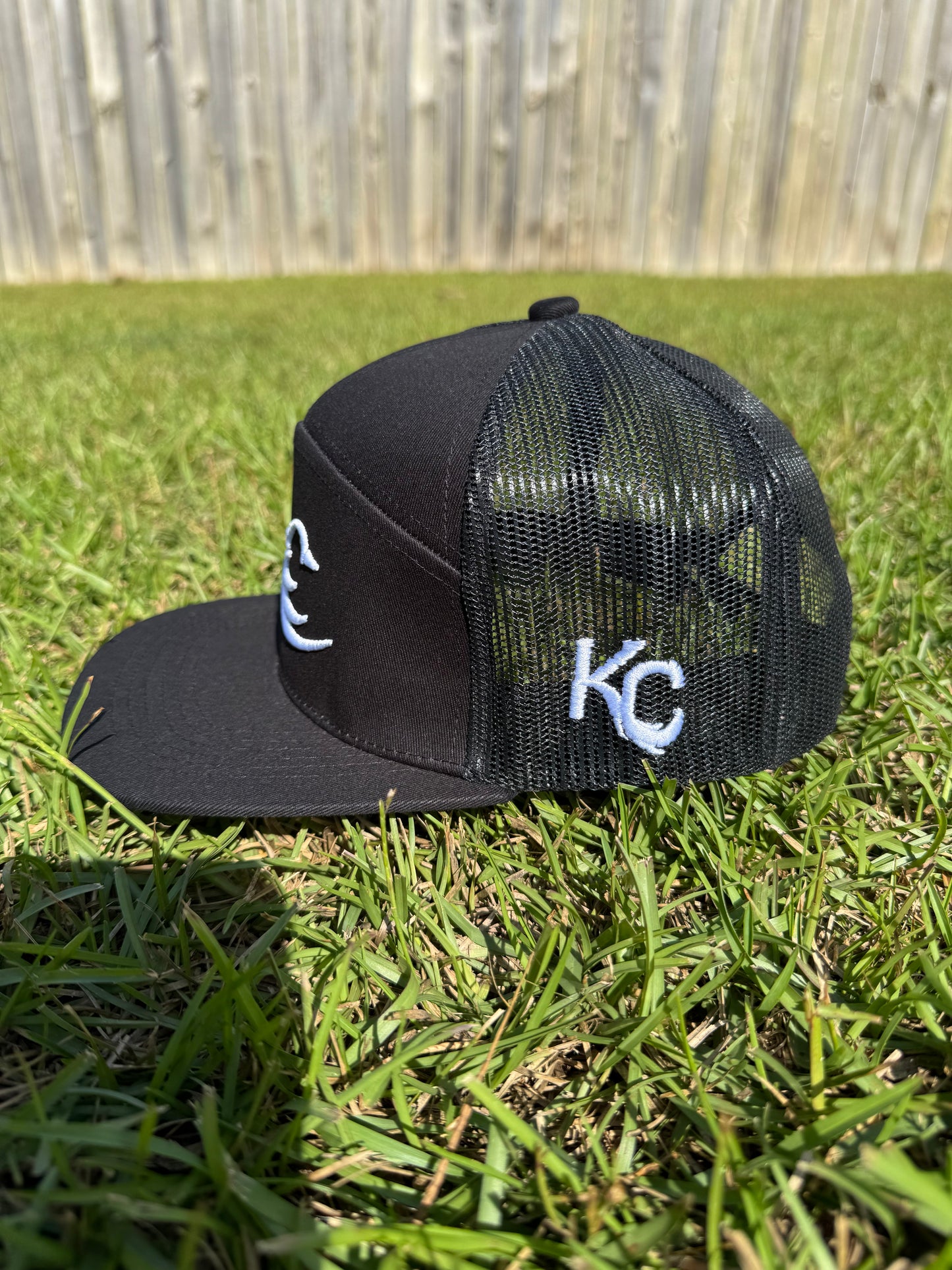 KC3 MONOCHROME 7 Panel Hat